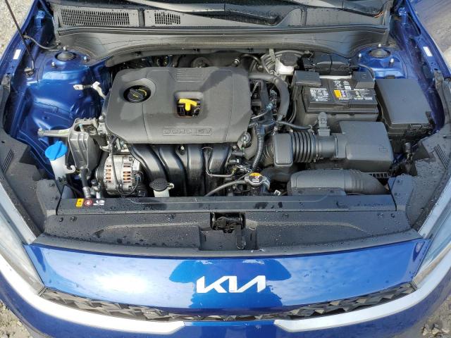 3KPF24AD0NE475384 Kia Forte FE 11