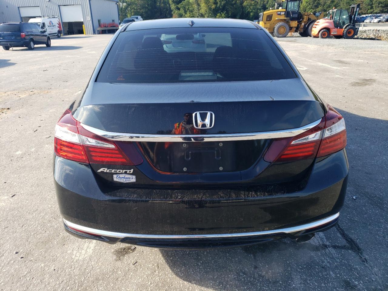 1HGCR2F71HA164612 2017 Honda Accord Ex