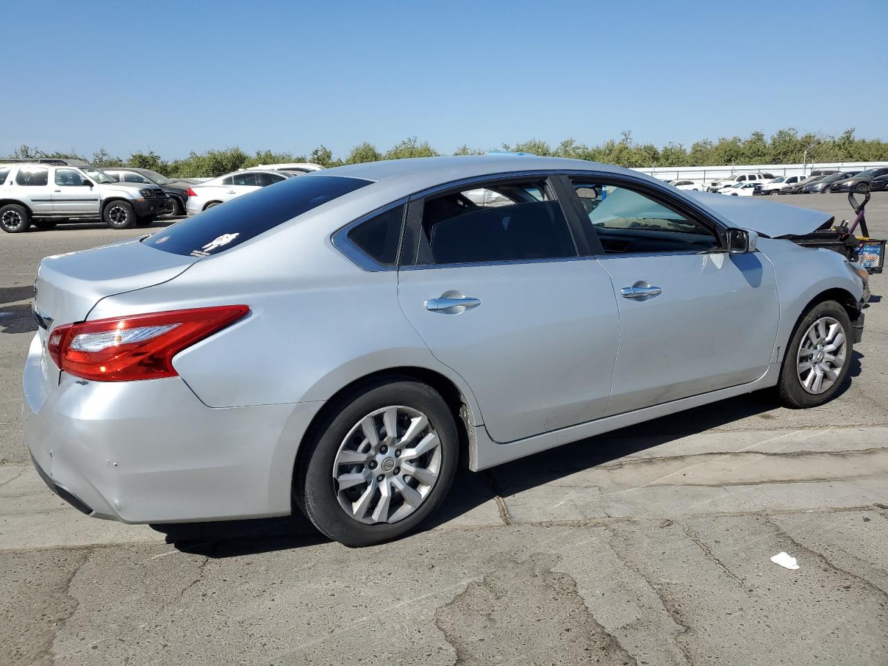 1N4AL3AP1GC197171 2016 Nissan Altima 2.5