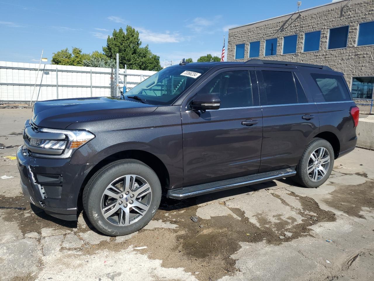 2023 Ford Expedition - Image 1