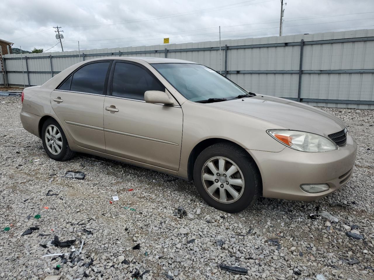 2003 Toyota Camry Le VIN: 4T1BF30K03U545361 Lot: 73335414