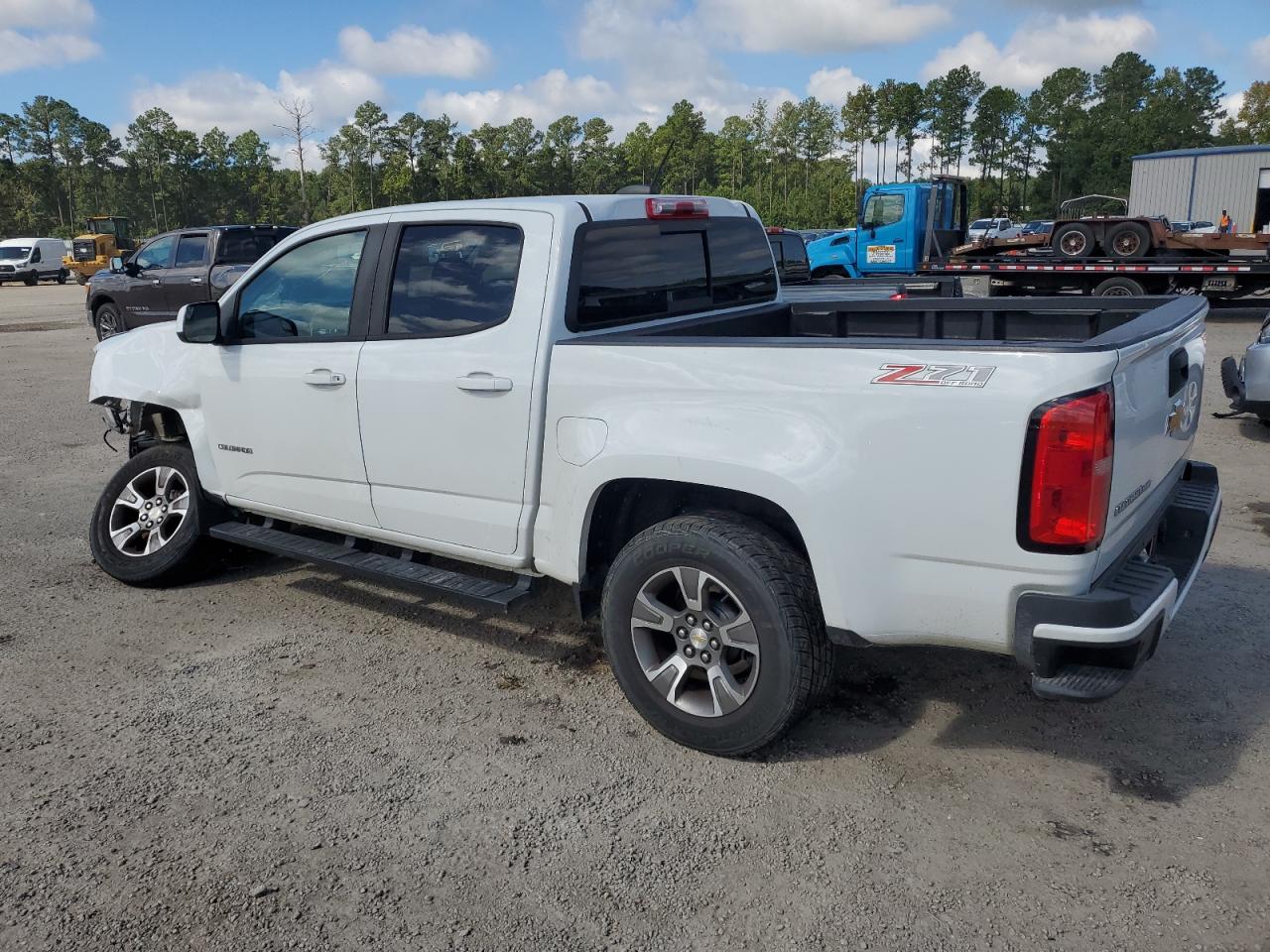2019 Chevrolet Colorado - Image 2