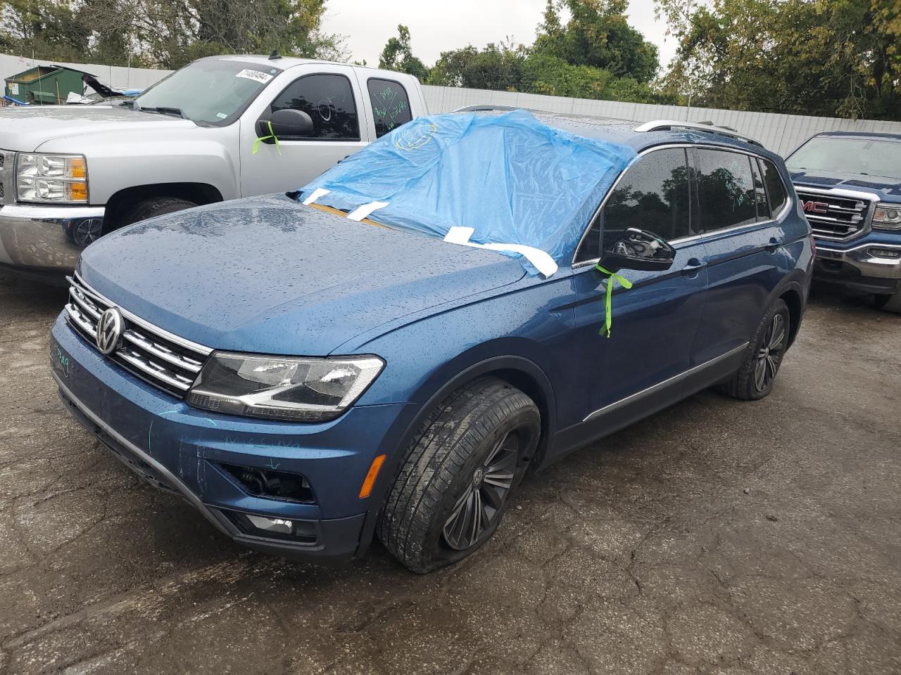 3VV3B7AX0KM025381 2019 VOLKSWAGEN TIGUAN - Image 1