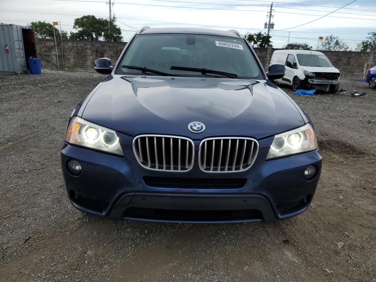 VIN 5UXWX9C56D0A24442 2013 BMW X3 no.5