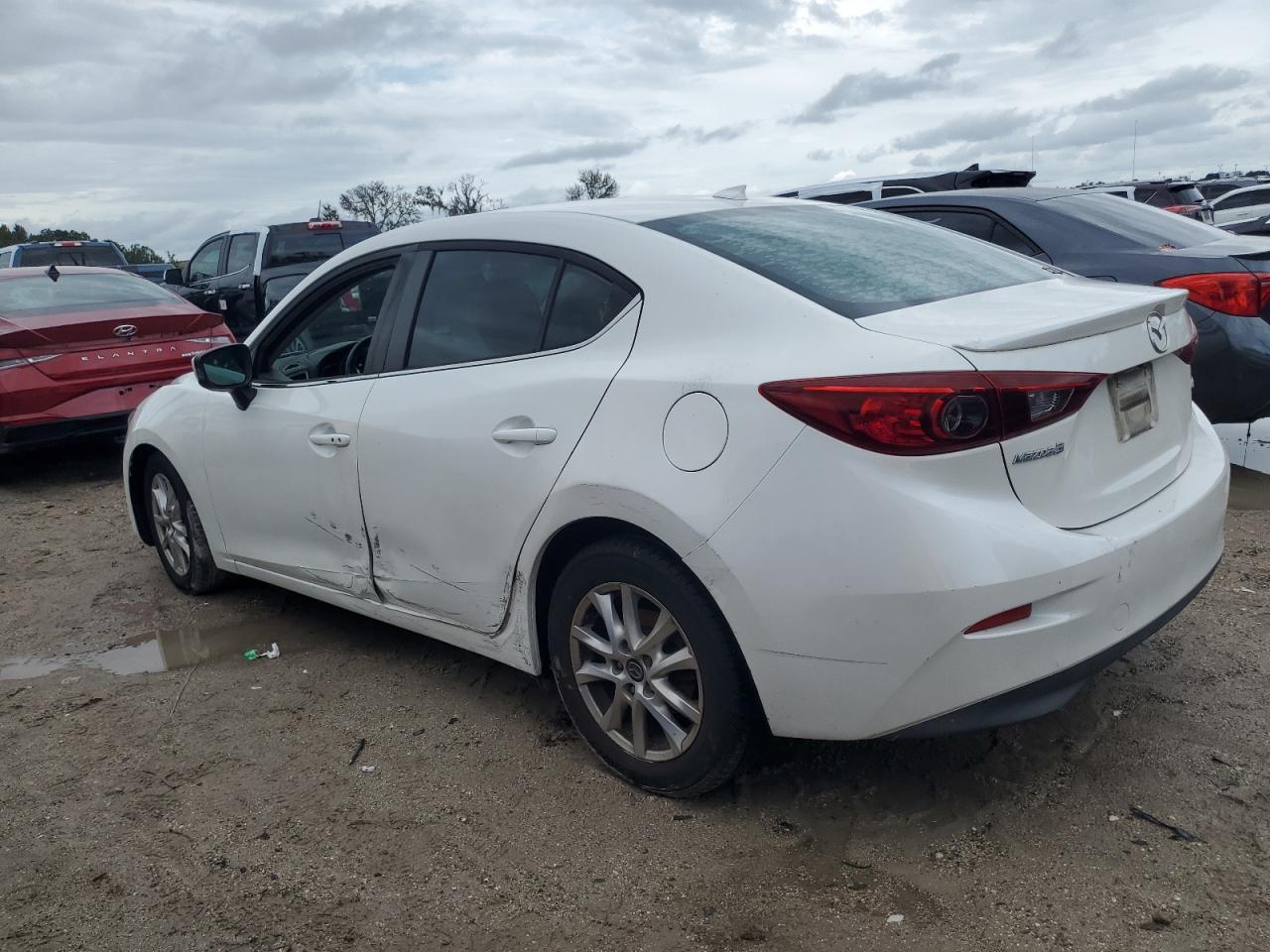 3MZBM1W74FM195725 2015 MAZDA 3 - Image 2