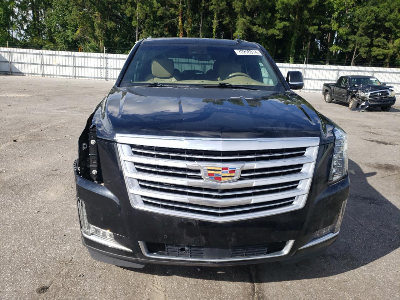 2018 Cadillac Escalade Platinum VIN: 1GYS4DKJ4JR123608 Lot: 70296814