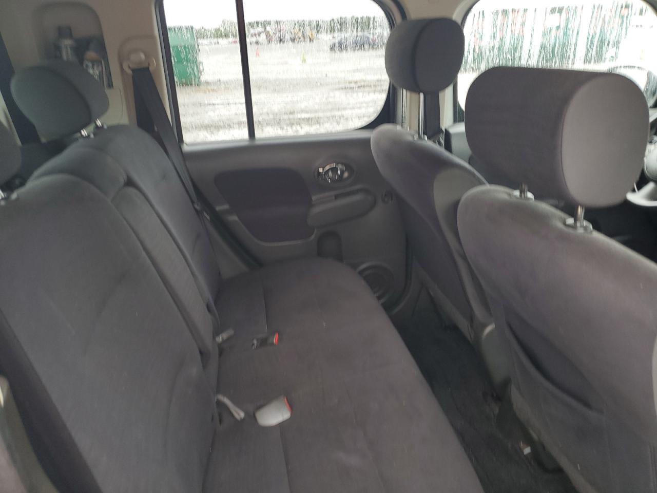 JN8AZ2KR9AT162313 2010 Nissan Cube Base