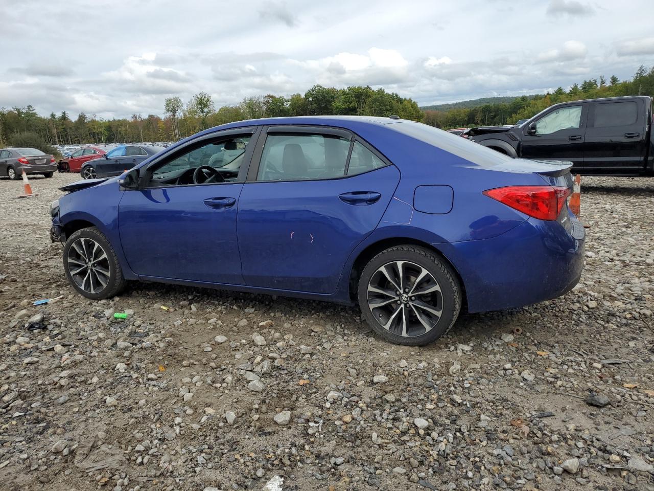 2018 Toyota Corolla - Image 2
