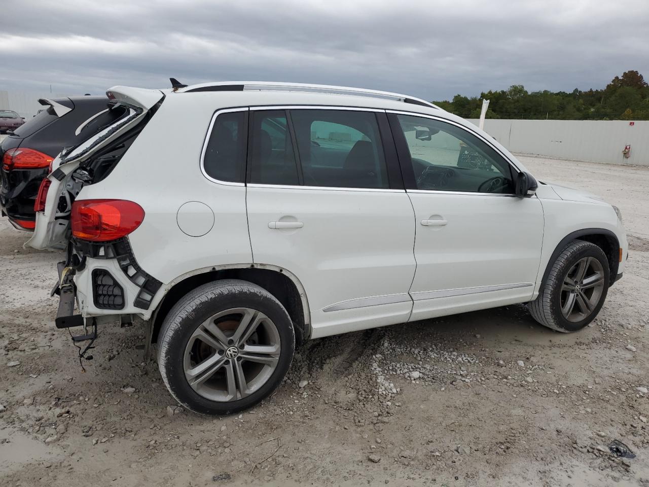 2017 Volkswagen Tiguan Sport VIN: WVGTV7AX6HK022793 Lot: 73116284