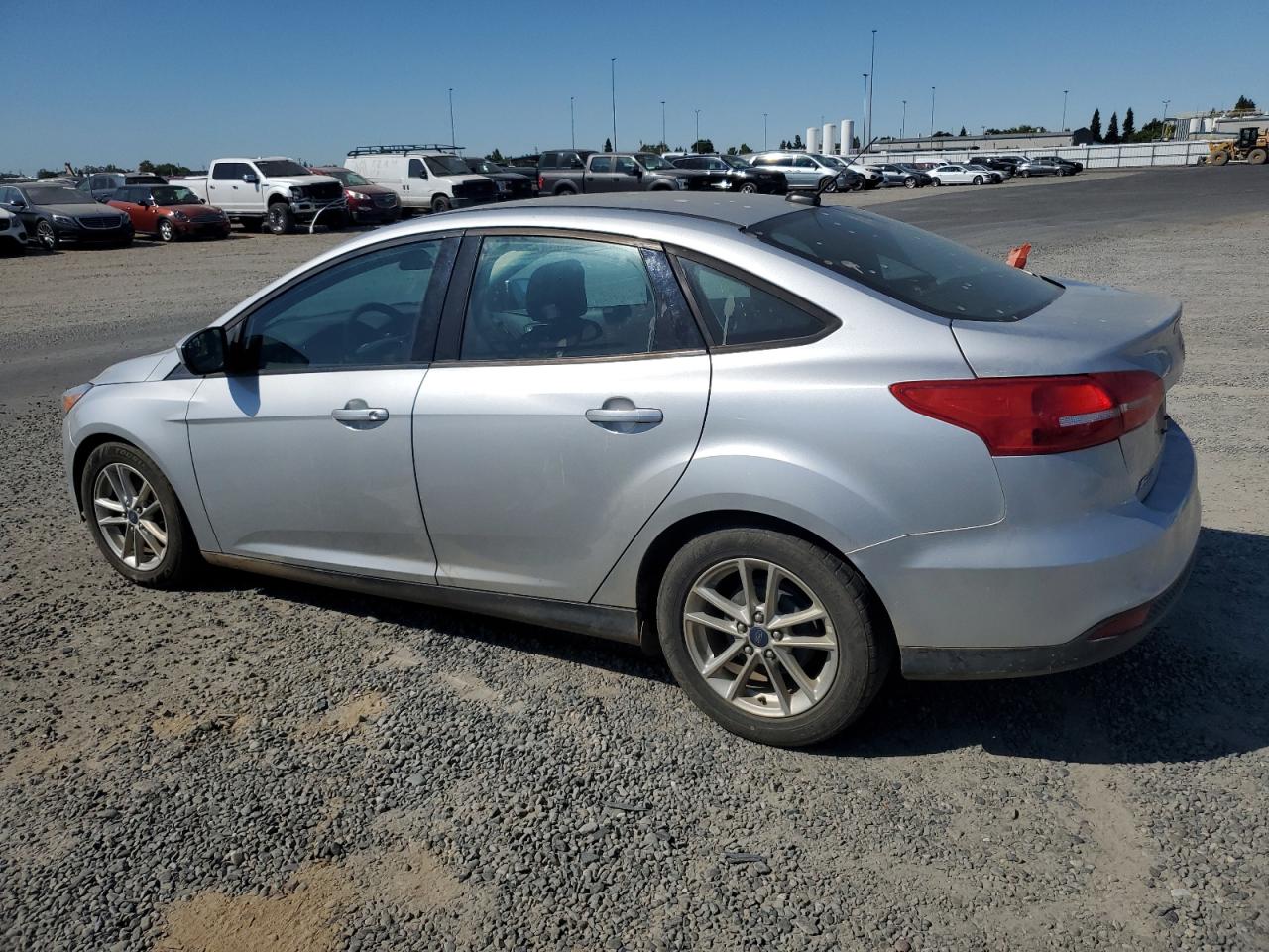 1FADP3F23GL264075 2016 FORD FOCUS - Image 2