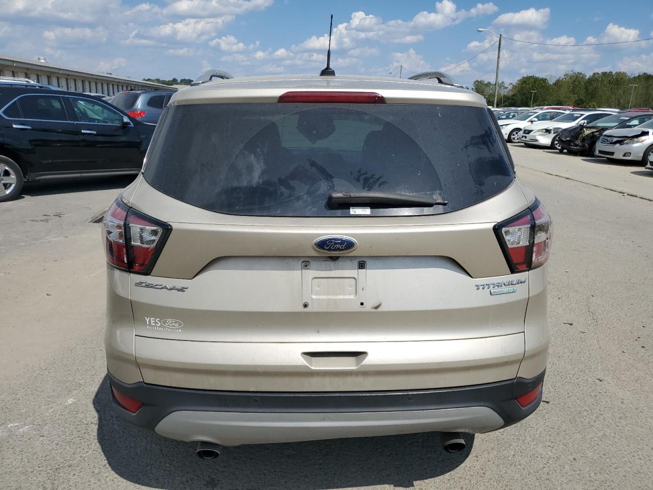 1FMCU0J9XHUC89306 2017 Ford Escape Titanium