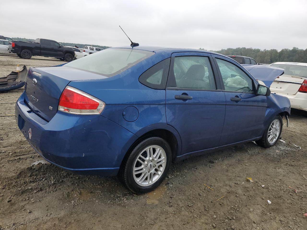 2009 Ford Focus - Image 3