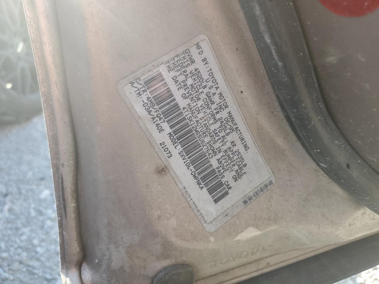 4T1SK12W6SU627643 1995 Toyota Camry Le