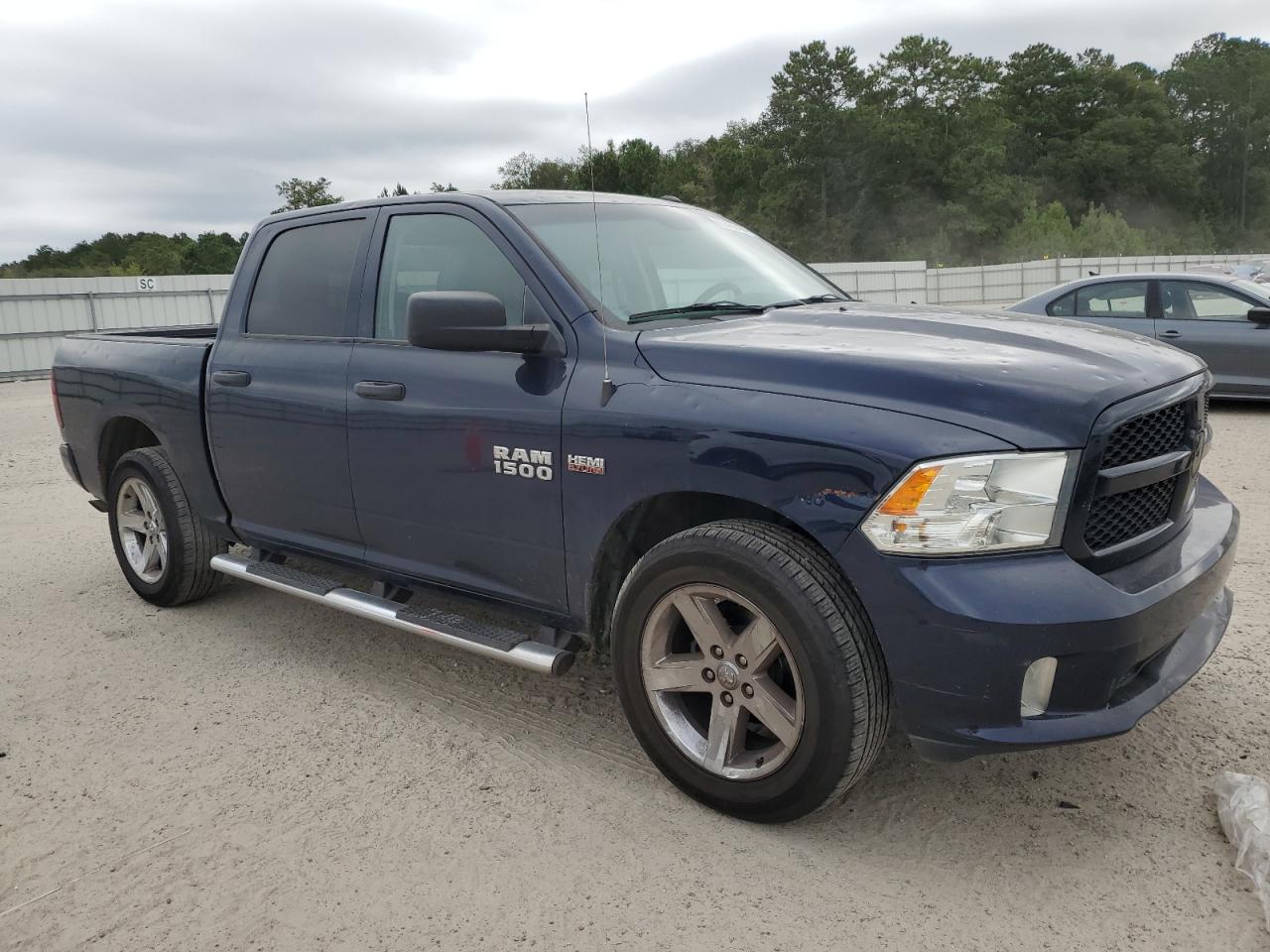 2018 Ram 1500 St VIN: 3C6RR6KT3JG264390 Lot: 67455404