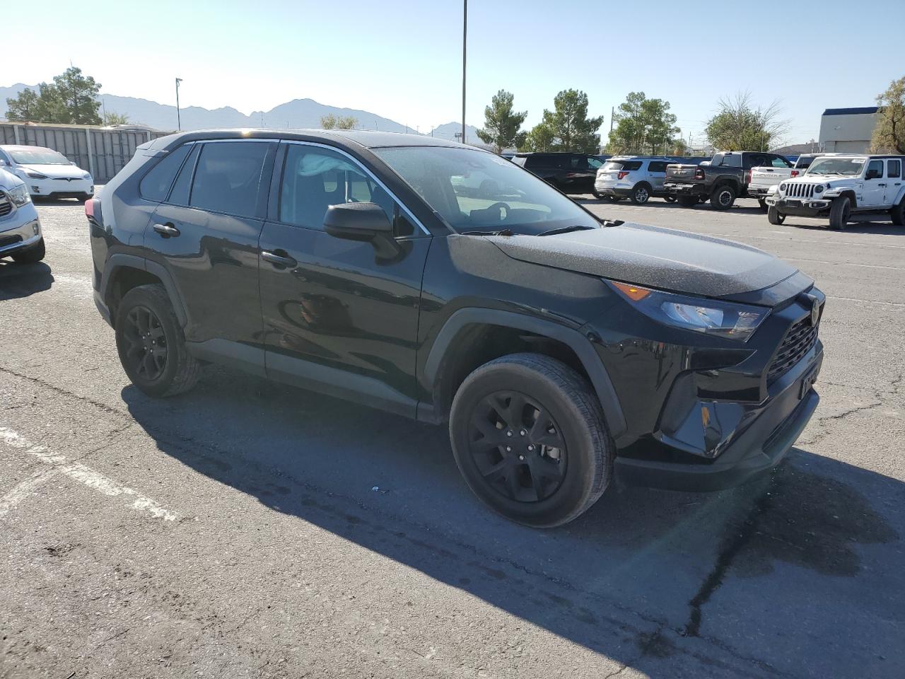 2022 Toyota RAV 4 - Image 4