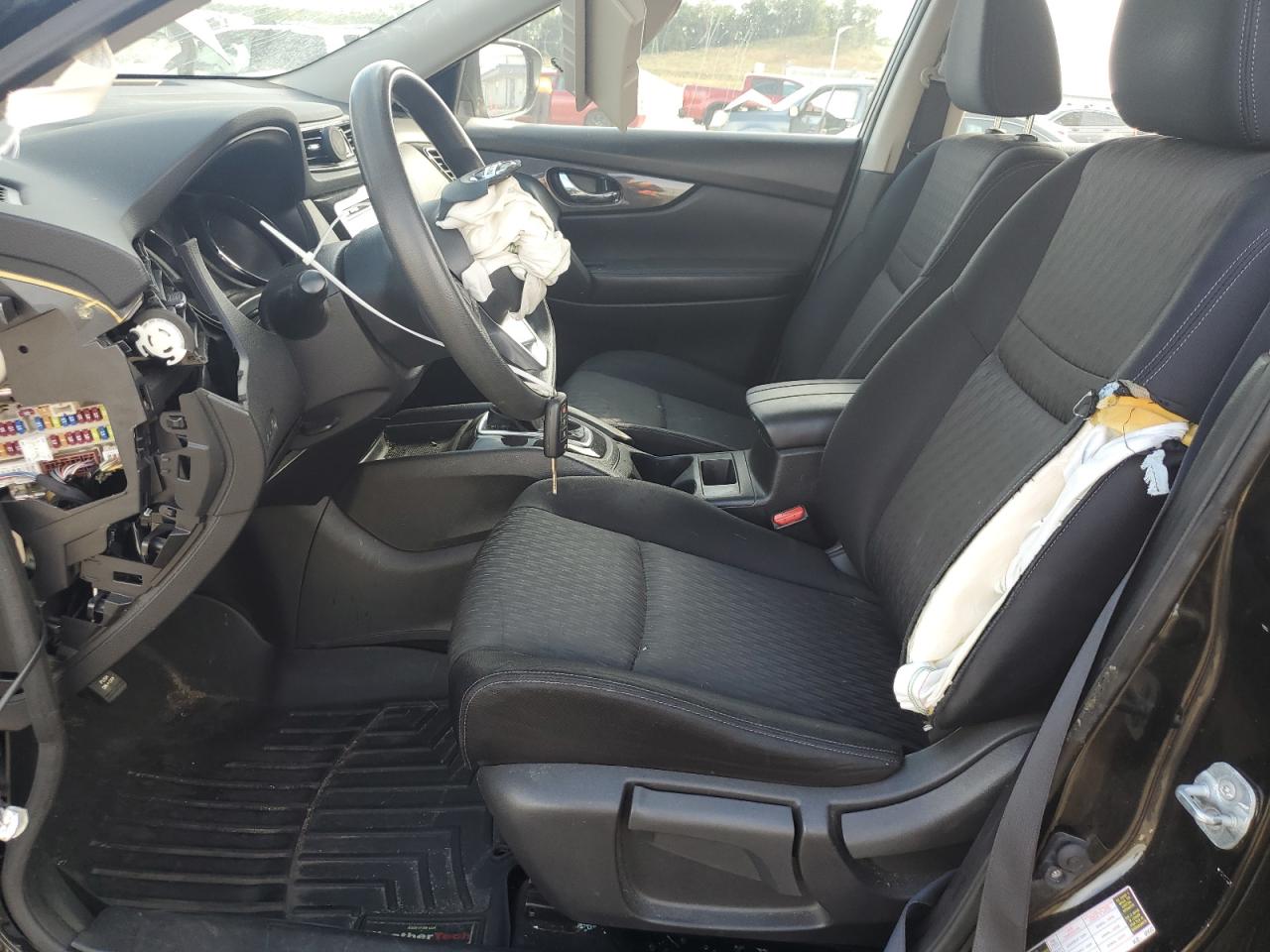 2017 Nissan Rogue - Image 7
