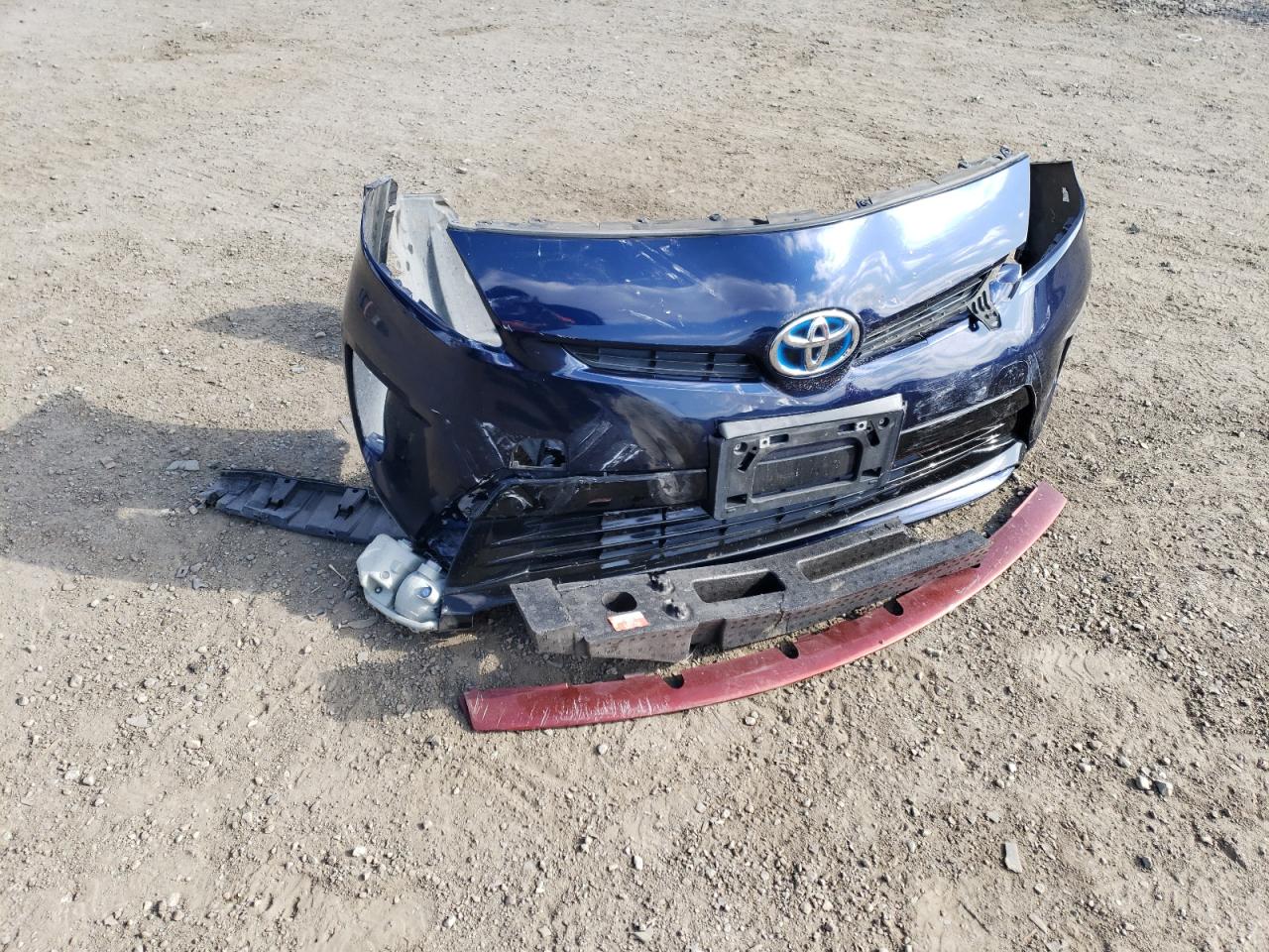 JTDKN3DU7F1982590 2015 Toyota Prius
