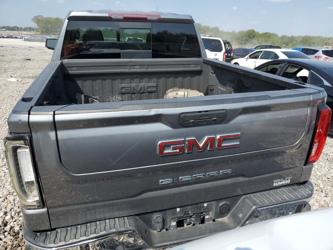 2020 GMC Sierra K1500 Slt VIN: 3GTU9DEL2LG215834 Lot: 70982814