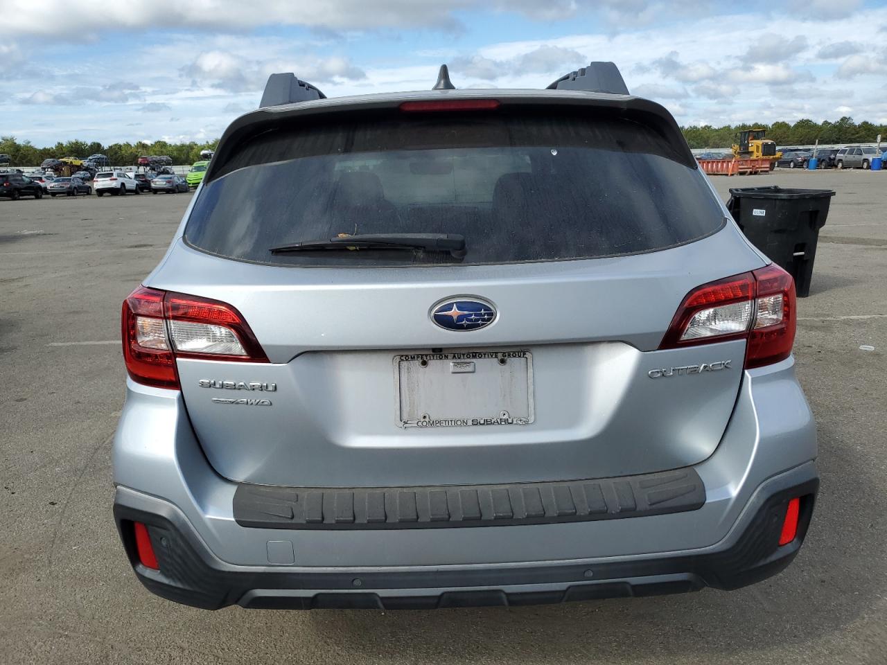 4S4BSANC6J3369260 2018 Subaru Outback 2.5I Limited