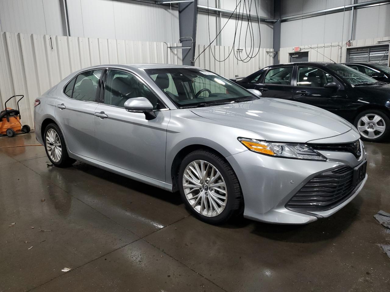 2018 Toyota Camry - Image 4