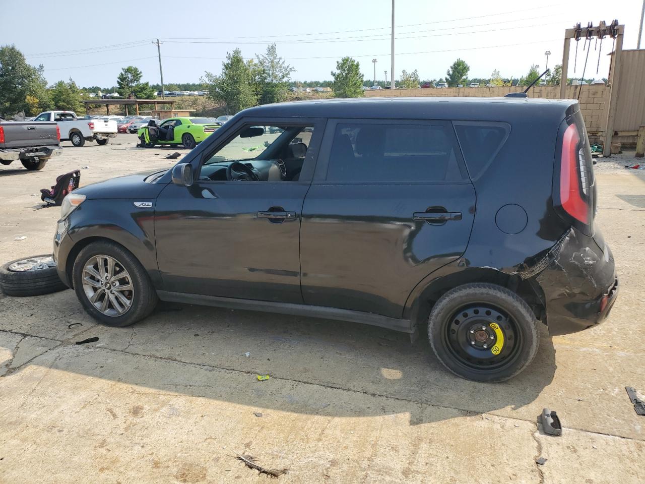 VIN KNDJP3A5XH7414482 2017 KIA SOUL no.2