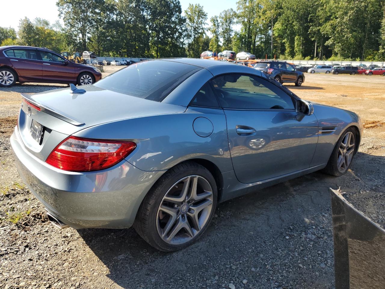 VIN WDDPK4HA1DF063596 2013 MERCEDES-BENZ SLK-CLASS no.3