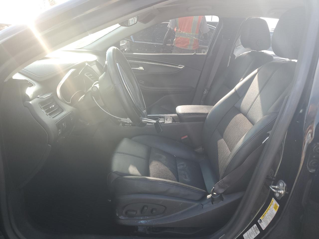 2G1105S37H9122227 2017 Chevrolet Impala Lt