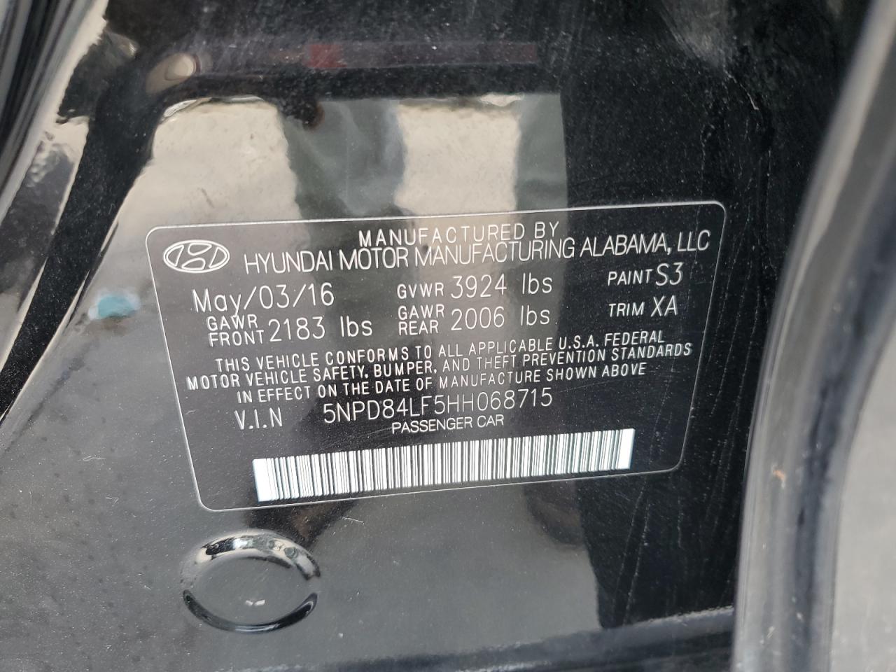 2017 Hyundai Elantra - Image 15