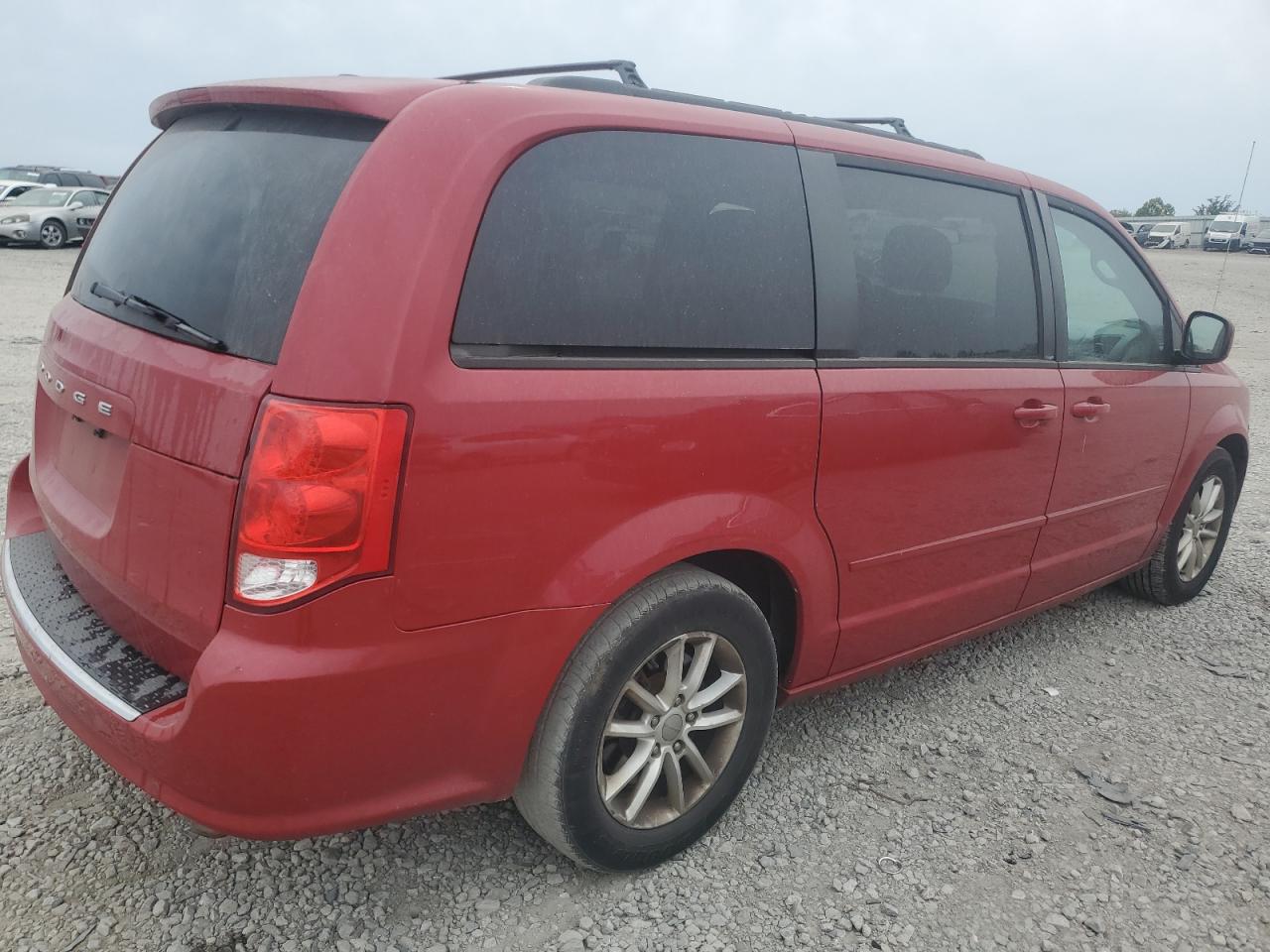 2013 Dodge Caravan - Image 3