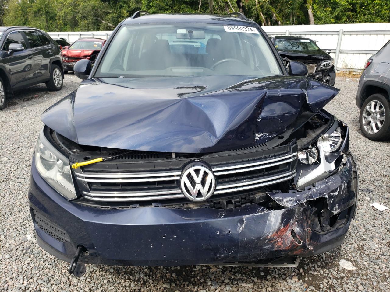 2015 Volkswagen Tiguan S VIN: WVGAV7AX8FW506221 Lot: 69900334