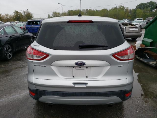 Parquets FORD ESCAPE 2016 Srebrny