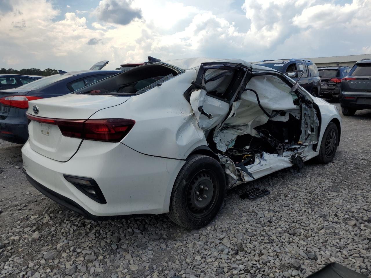 2019 Kia Forte - Image 3