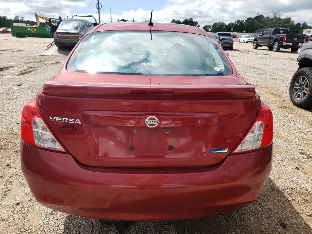 3N1CN7AP0EL816075 2014 Nissan Versa S