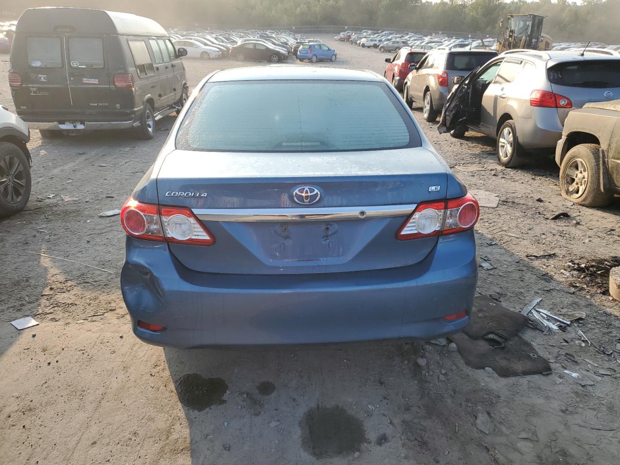 5YFBU4EE6CP049030 2012 Toyota Corolla Base