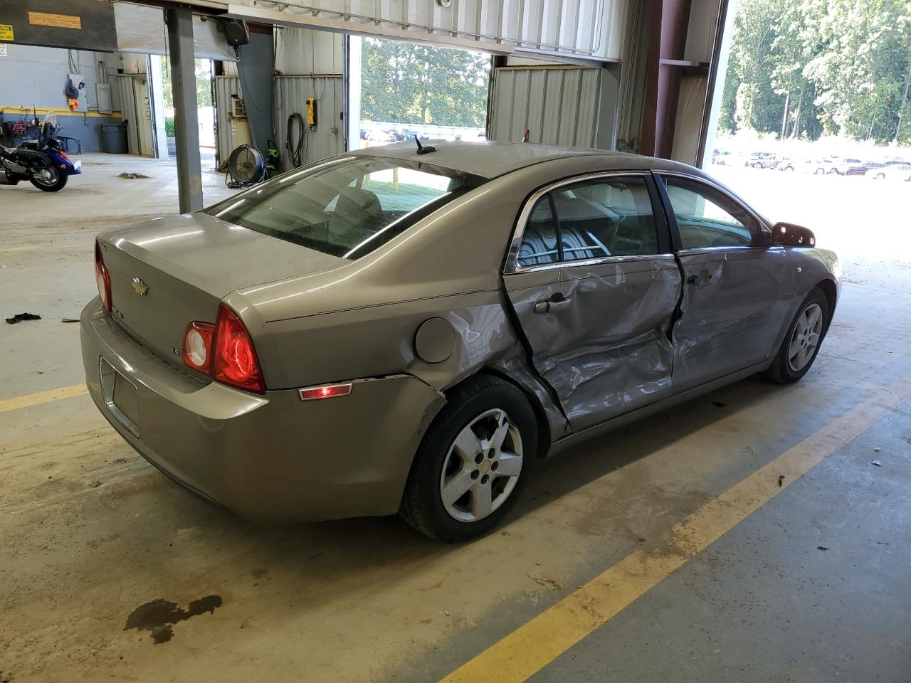 2008 Chevrolet Malibu - Image 3