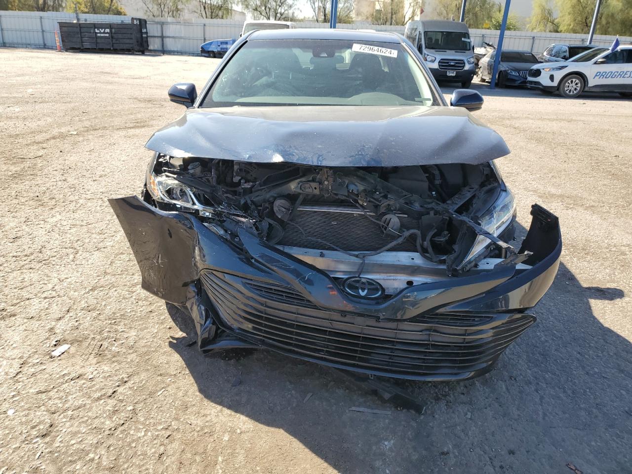 2018 Toyota Camry - Image 5