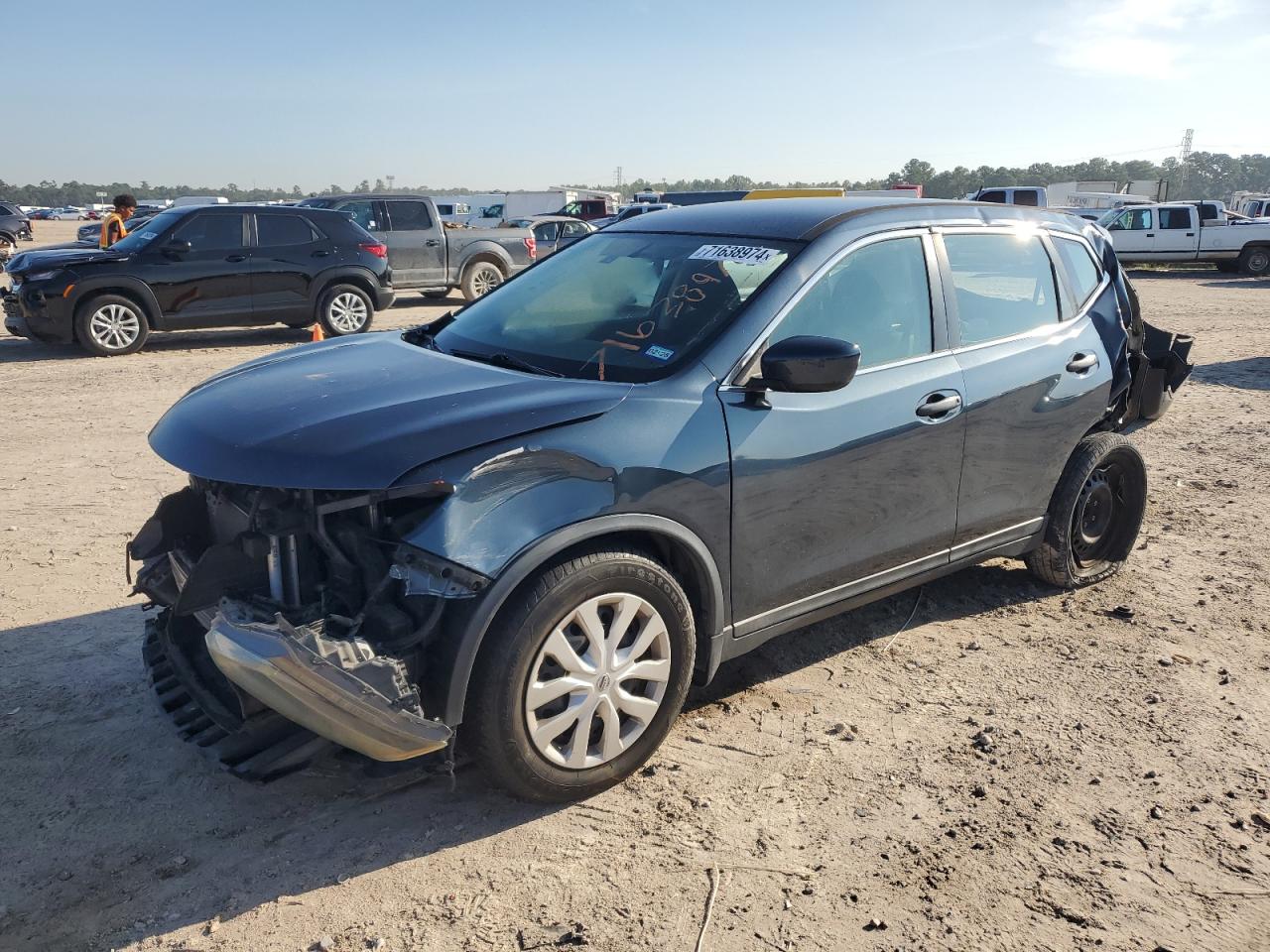 5N1AT2MT2GC876570 2016 NISSAN ROGUE - Image 1