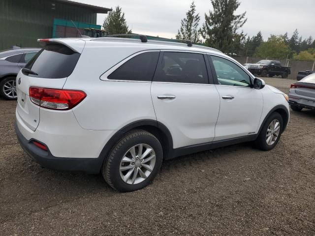 Parquets KIA SORENTO 2016 Biały