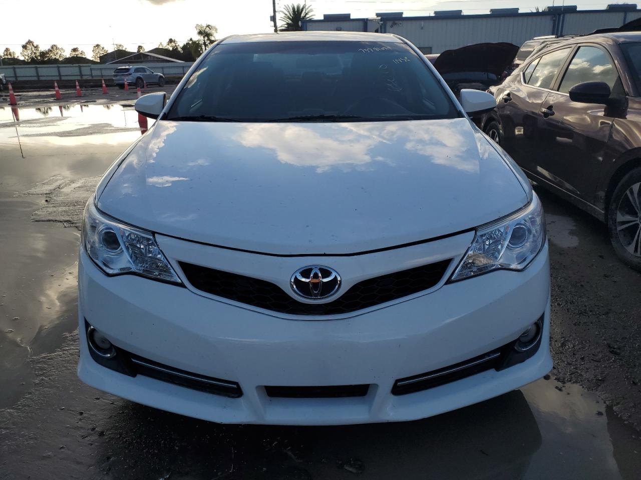 2013 Toyota Camry - Image 5