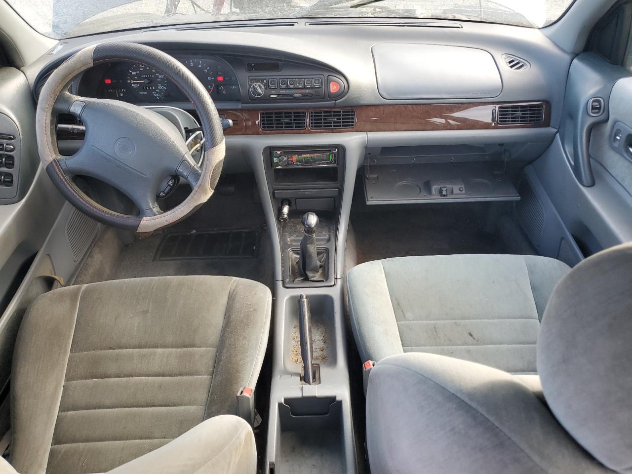 1N4BU31DXRC214088 1994 Nissan Altima Xe