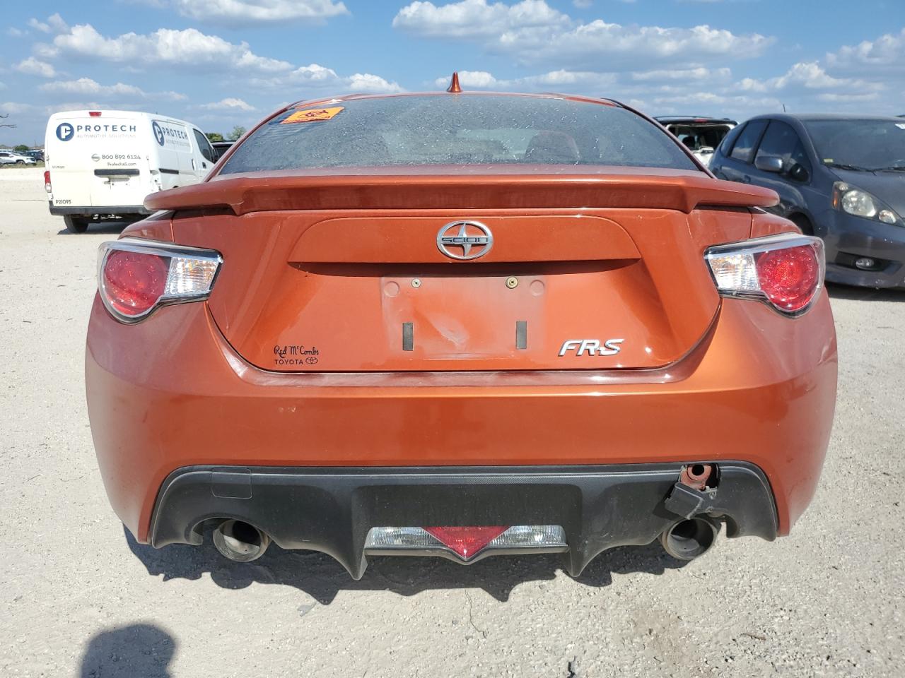 JF1ZNAA18F8711094 2015 Toyota Scion Fr-S