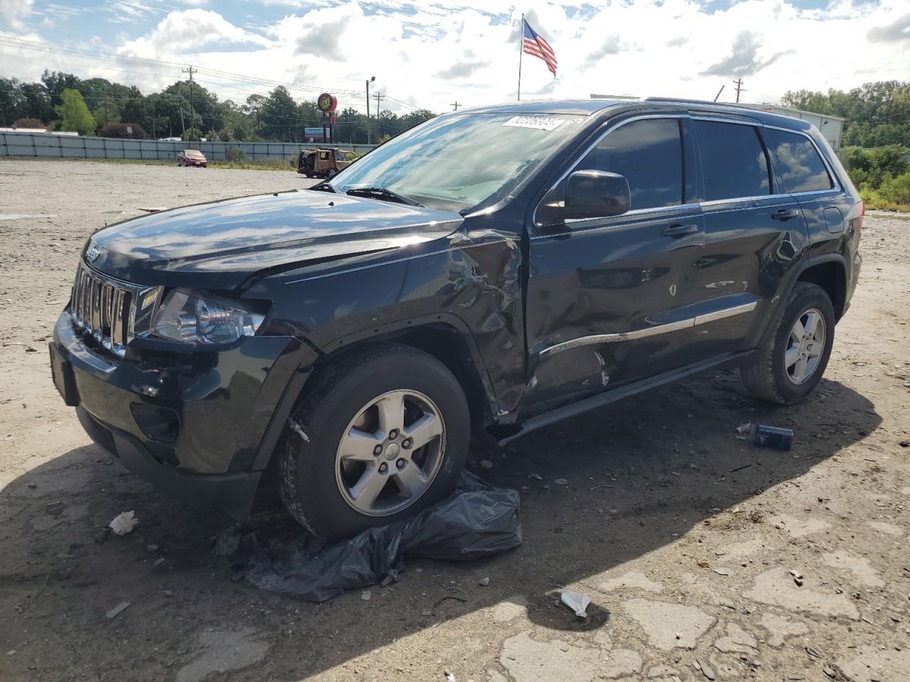 2013 Jeep Grand Cherokee - Image 1