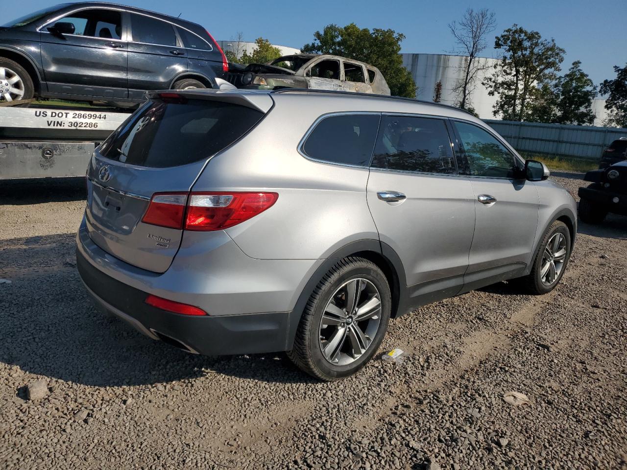 2013 Hyundai Santa Fe - Image 3