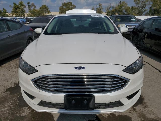  FORD FUSION 2017 Белый