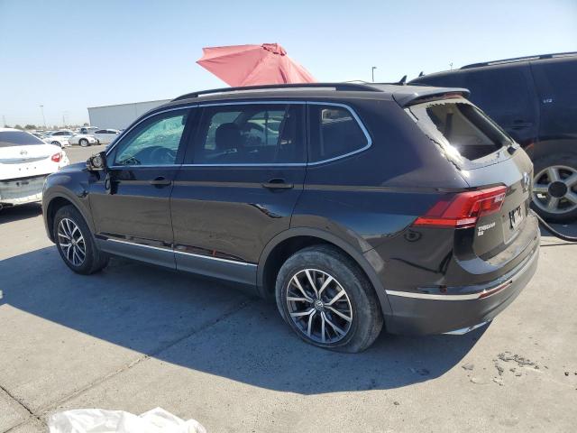 3VV3B7AX1LM061923 Volkswagen Tiguan SE 2