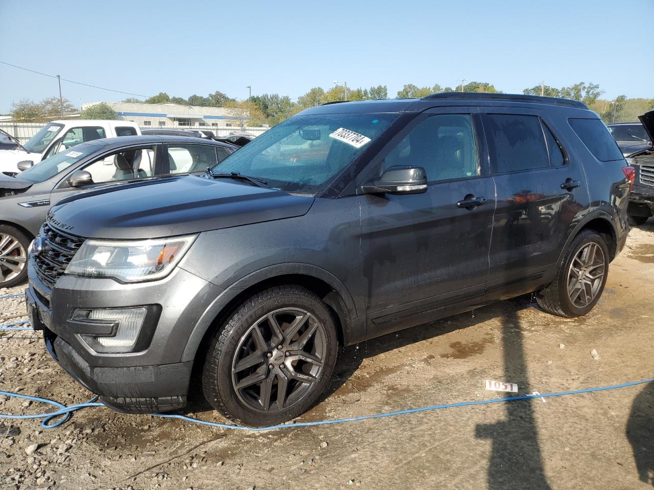 1FM5K8GT9HGA40414 2017 FORD EXPLORER - Image 1