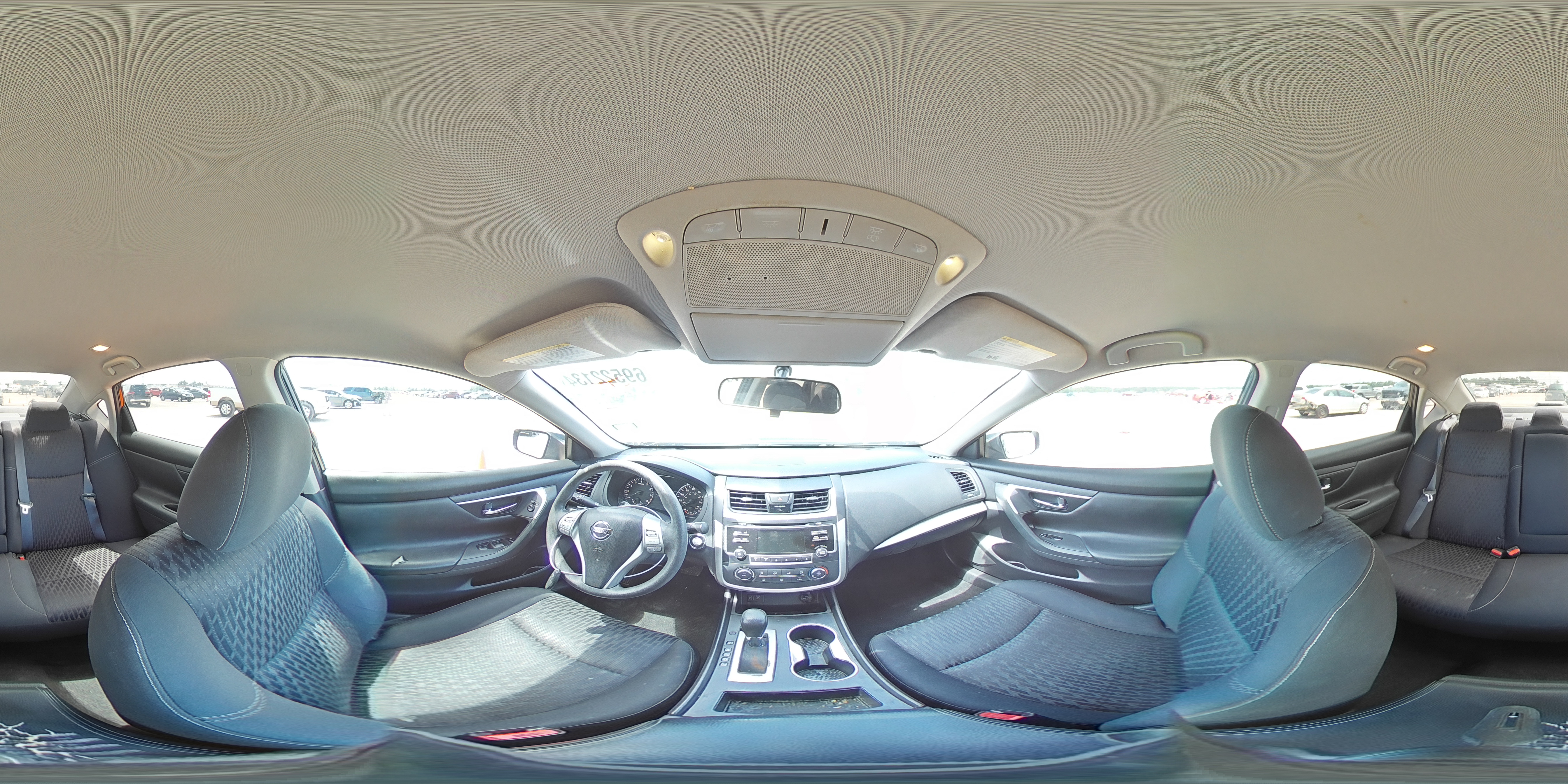 2017 Nissan Altima - Image 12