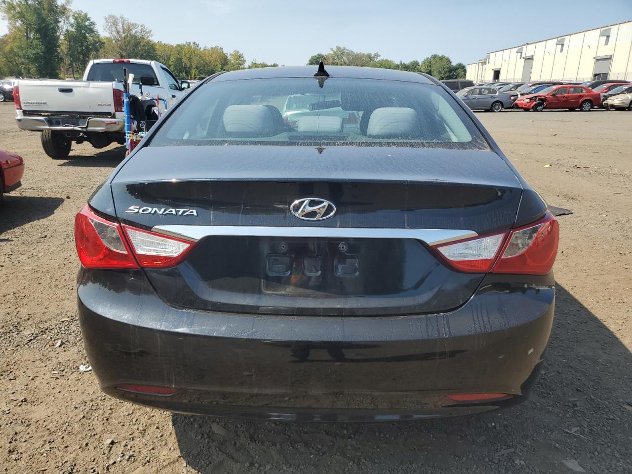 2011 Hyundai Sonata - Image 6
