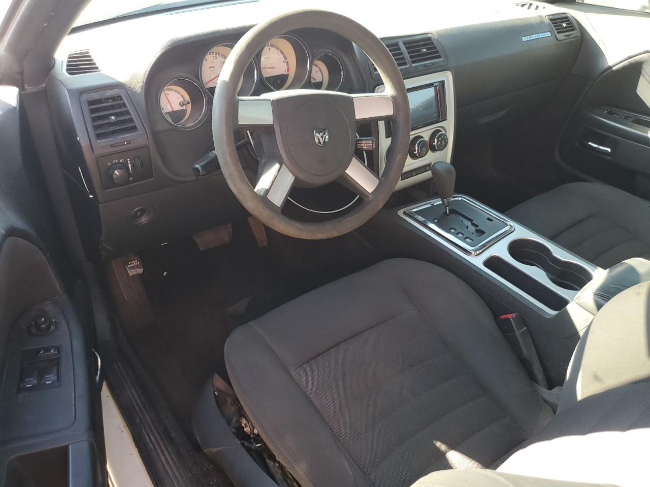 2010 Dodge Challenger - Image 8