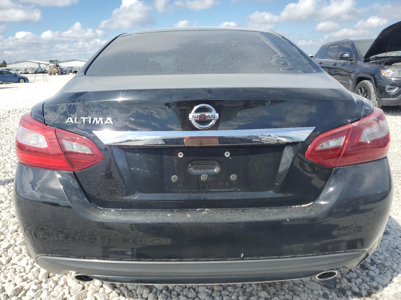 1N4AL3AP7JC133384 2018 Nissan Altima 2.5